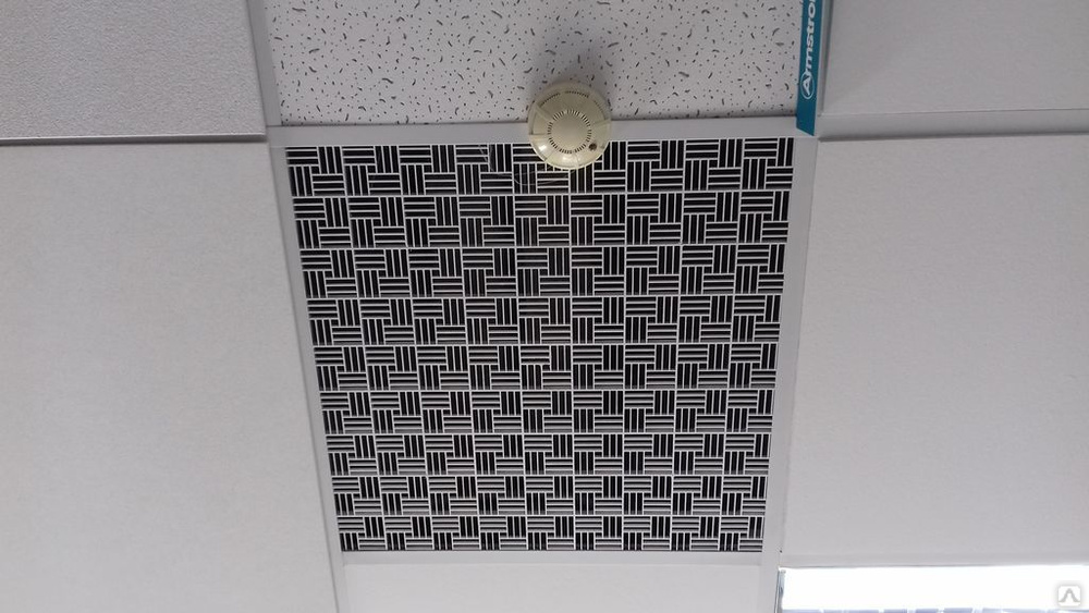 Решетка вентиляционная ПВХ для потолка  в Перми по договорной .