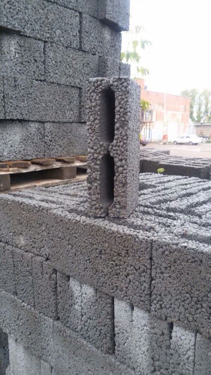 Блок бетонный перегородочный полнотелый толщина 9 см