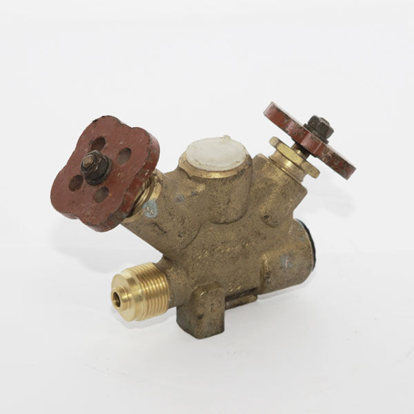 Клапан для манометра штуцерный сальниковый Ду-6 Ру-100 ч.521-35.3404 латунь