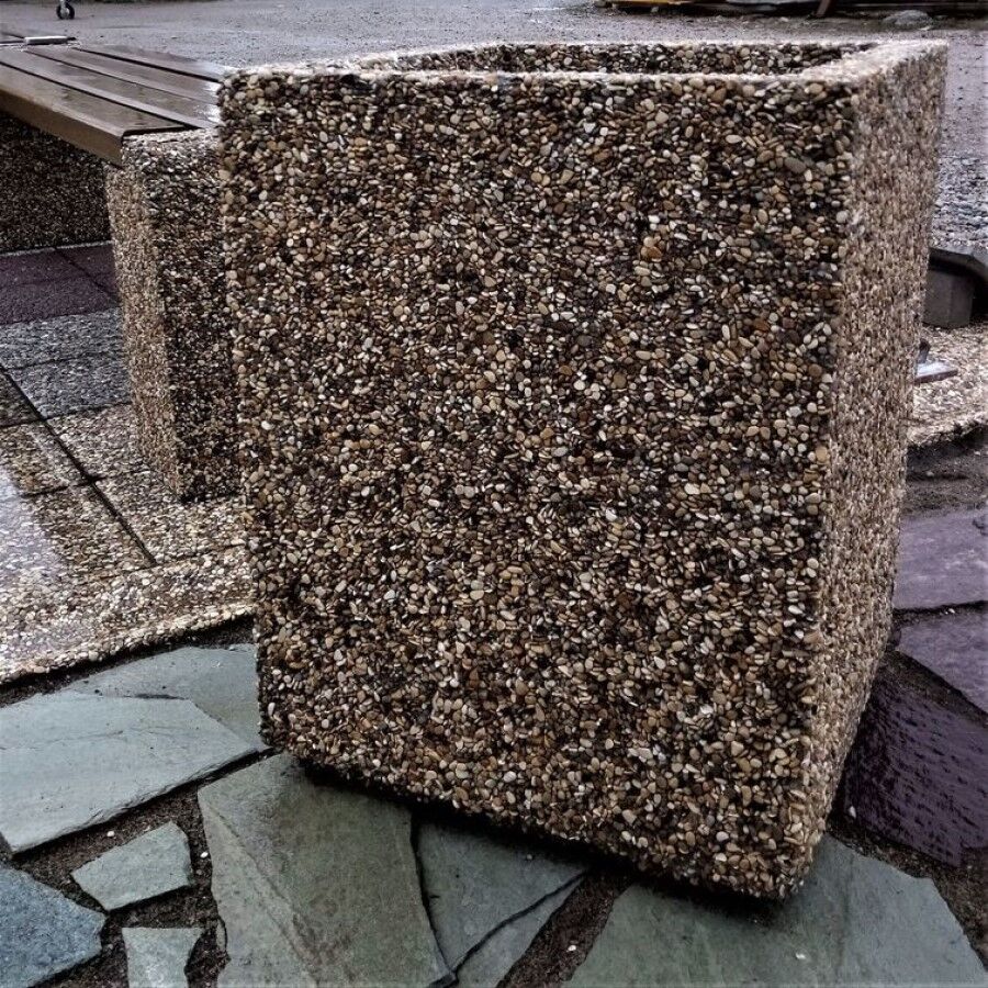 Урна уличная бетонная с каменной фактурой Морская Галька, название КИЛЬ, размер 45х45 см, высота 60 см