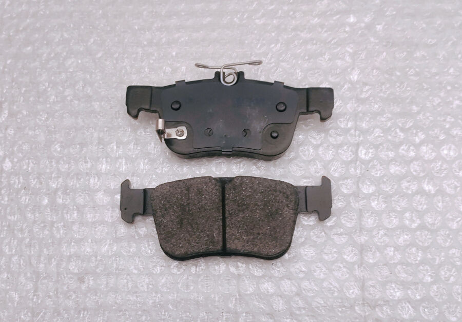 Колодки тормозные задние (левые) к-т 2шт S201058-0300 Changan CS55